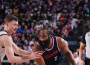 问鼎-关于赛后洛杉矶快船备战NBA总决赛，临场应变细节曝光，态度坚定，医务组通报恢复的信息