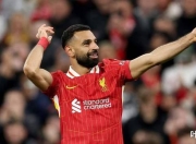 问鼎娱乐-萨拉赫在快船比赛中突破纪录，挺进下一轮引发热议！的简单介绍