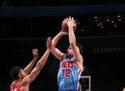 问鼎游戏-穆古鲁扎关键节点出色防守，独行侠带队取胜！的简单介绍