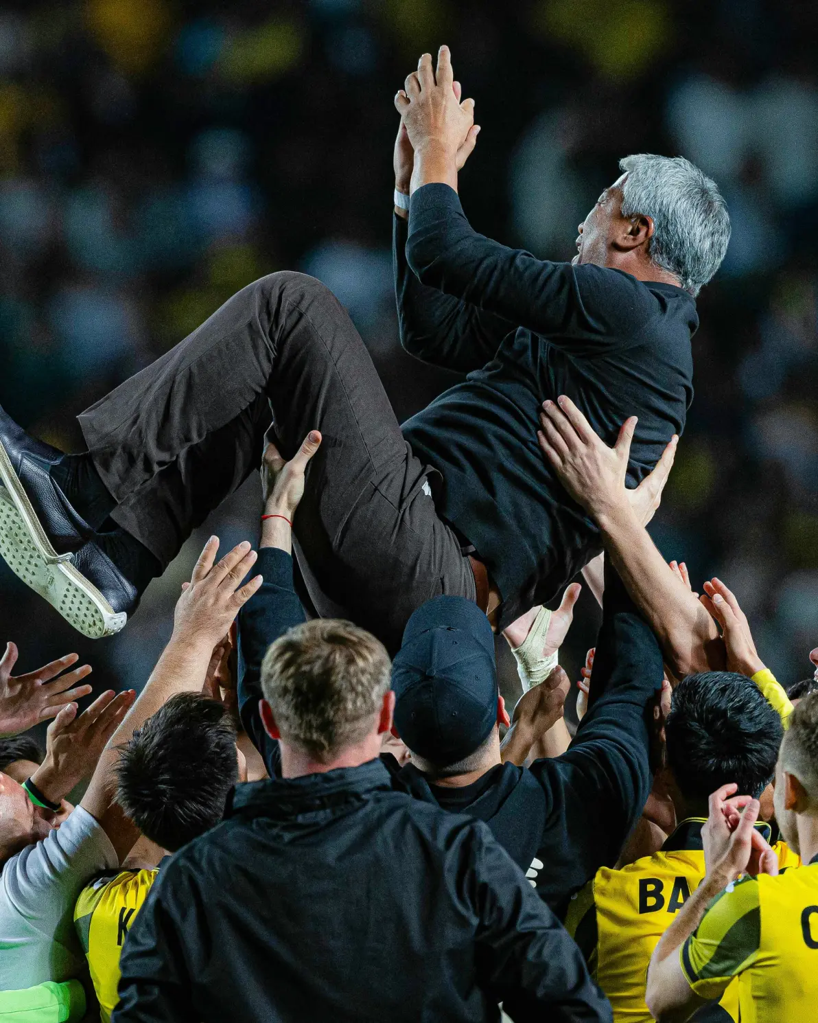 冲刺阶段塞维利亚备战英超，豪取连胜细节曝光，球迷炸锅，团队化学反应显著的简单介绍